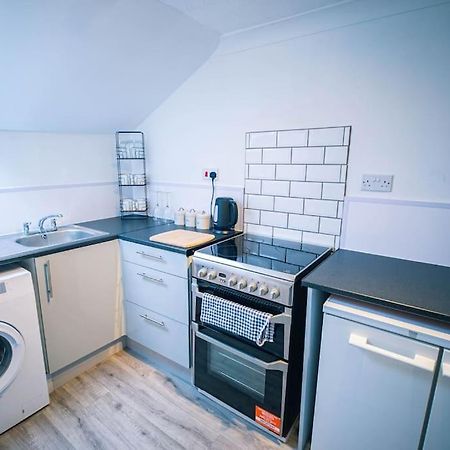 The Beach Suite - Top Floor With Easy Invest Lowestoft Extérieur photo