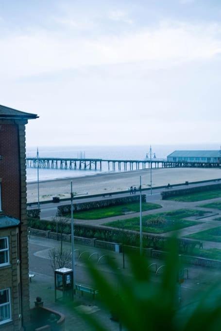 The Beach Suite - Top Floor With Easy Invest Lowestoft Extérieur photo